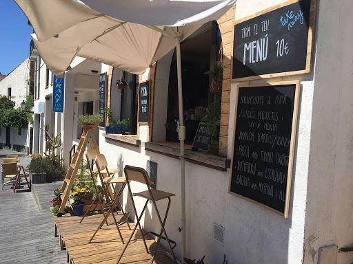 pimpam cadaques restaurant