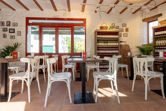 sa-cadaquesenca restaurant
