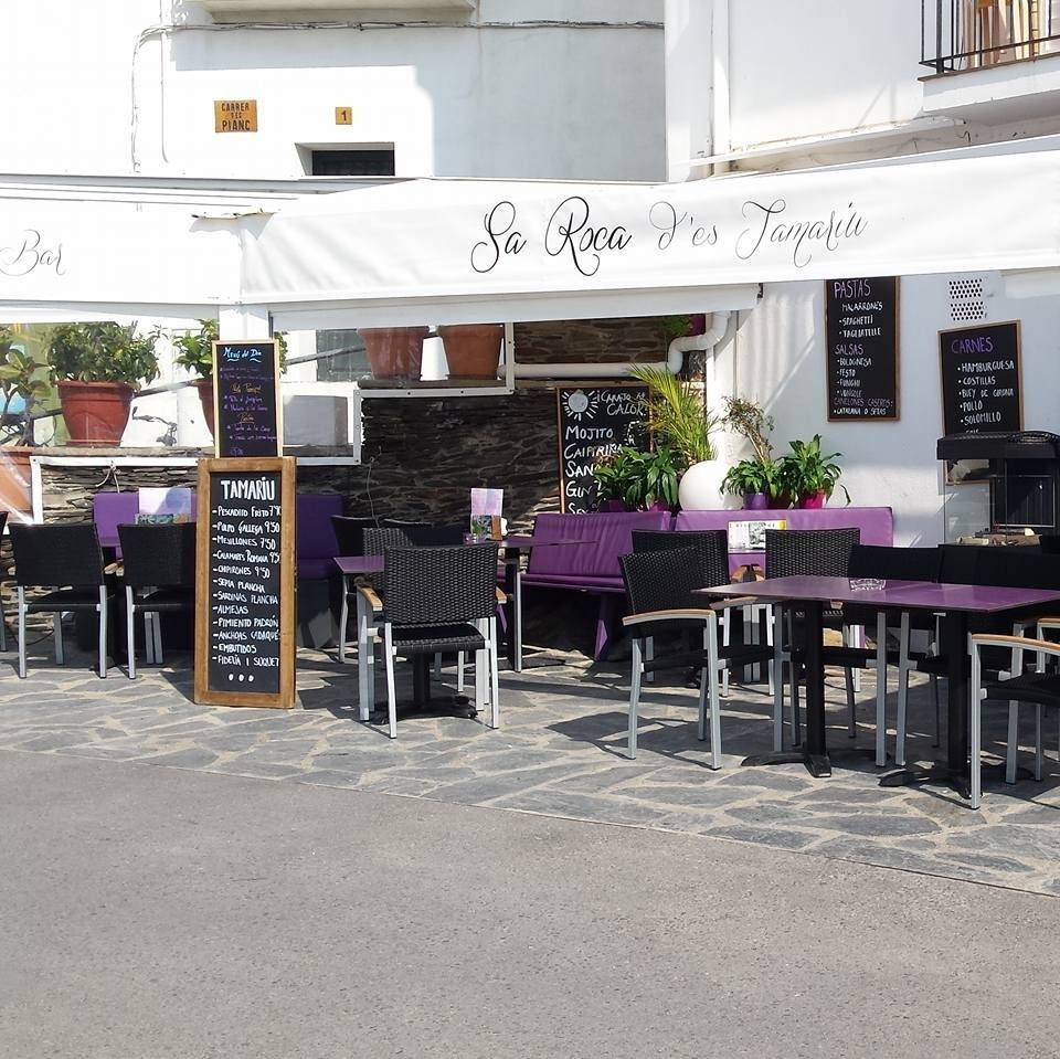sa roca des tamariu restaurant cadaques